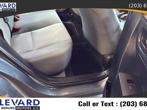 Used 2016 Toyota Corolla L FWD image 31