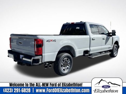 New 2026 Ford F250 Lariat image 3