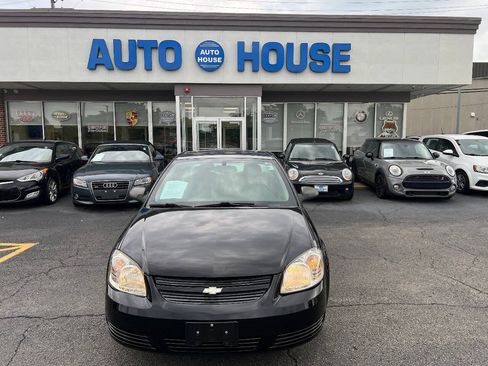 Used 2010 Chevrolet Cobalt LS FWD image 2