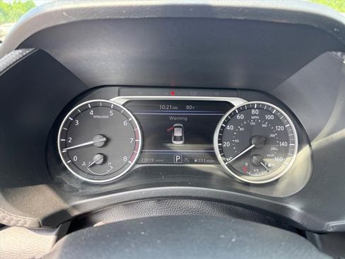 Used 2025 Nissan Sentra SV FWD image 7