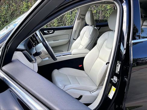 Used 2018 Volvo XC60 T6 Inscription w/ Convenience Package AWD/4WD image 25