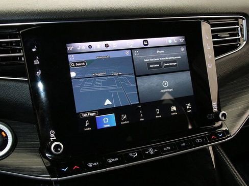 Used 2023 Jeep Wagoneer L Series III w/ Preferred Equipment Group AWD/4WD image 20