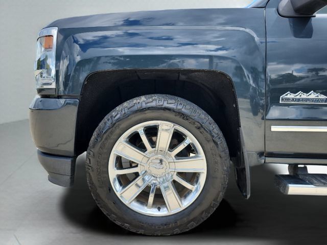 Used 2018 Chevrolet Silverado 1500 High Country AWD/4WD image 30