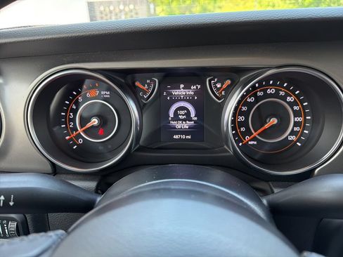 Used 2022 Jeep Wrangler Unlimited Sport AWD/4WD image 43