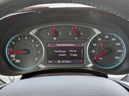 Used 2021 Chevrolet Traverse Premier w/ Redline Edition FWD image 11