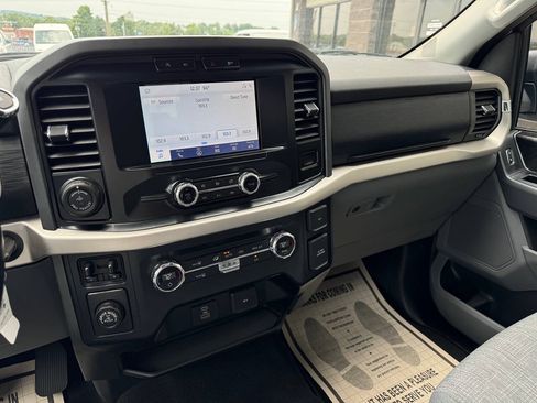 Used 2021 Ford F150 XLT w/ Equipment Group 301A Mid RWD image 15