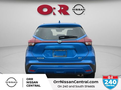 Used 2023 Nissan Kicks SV FWD image 6