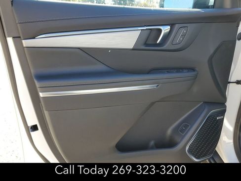 New 2025 Buick Enclave Preferred image 22