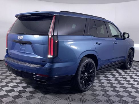 New 2026 Cadillac Escalade Platinum Sport w/ LPO, ONYX Package AWD/4WD image 21