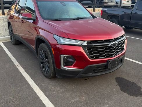 Certified 2023 Chevrolet Traverse RS AWD/4WD image 2