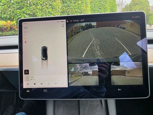 Used 2021 Tesla Model 3 Long Range image 16