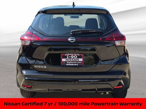Certified 2025 Nissan Kicks Play S FWD image 8