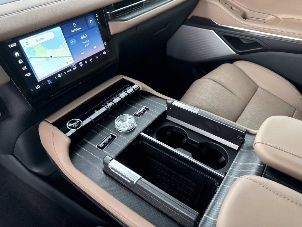 New 2026 Lincoln Navigator Black Label AWD/4WD image 27