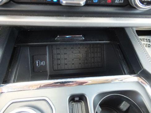 Used 2024 Ford Expedition Max XLT AWD/4WD image 28