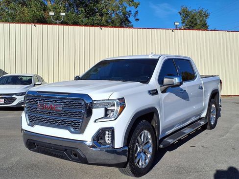 Used 2021 GMC Sierra 1500 SLT image 17