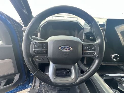 Used 2022 Ford F150 Lightning Lariat AWD/4WD image 16