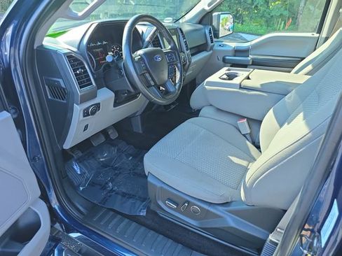 Used 2017 Ford F150 XLT w/ Equipment Group 302A Luxury AWD/4WD image 11