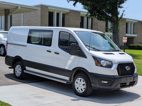 Used 2024 Ford Transit 250 Low Roof w/ Exterior Upgrade Package RWD image 3