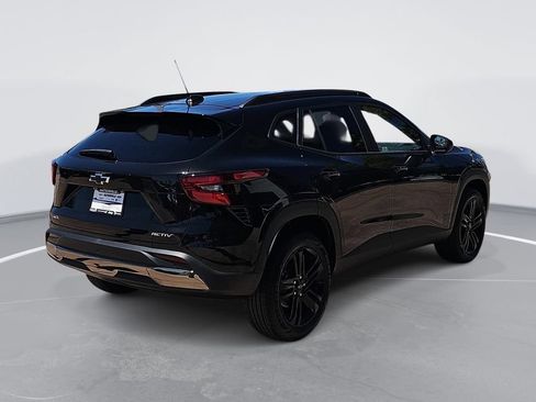 New 2026 Chevrolet Trax ACTIV w/ Driver Confidence Package FWD image 3