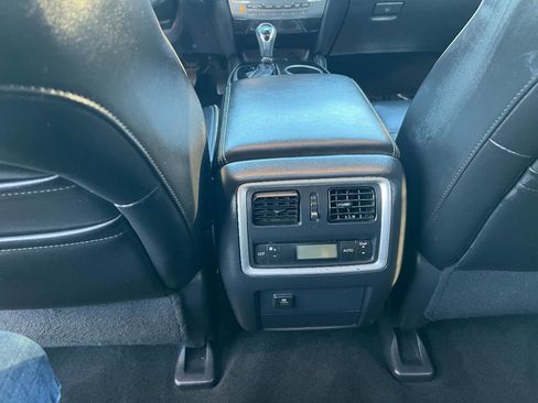 Used 2017 INFINITI QX60 AWD w/ Premium Plus Package image 39