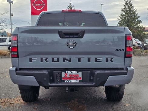 New 2026 Nissan Frontier SV image 6
