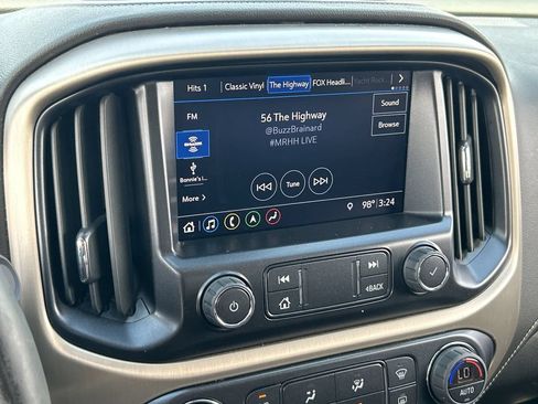 Used 2022 GMC Canyon Denali AWD/4WD image 13