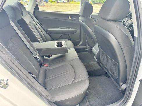 Used 2020 Kia Optima LX image 18