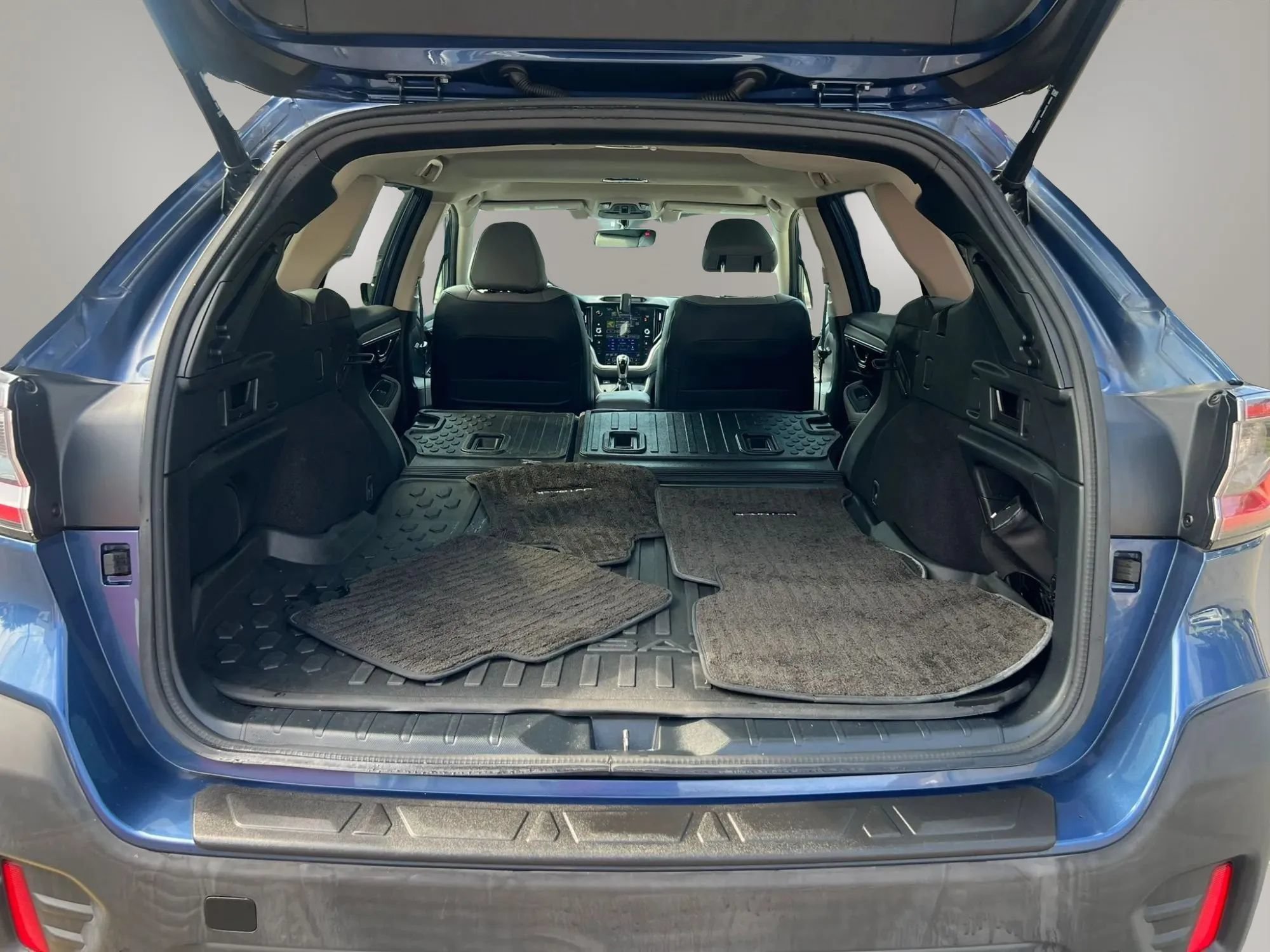 Used 2021 Subaru Outback Limited XT w/ Popular Package #2 AWD/4WD image 10
