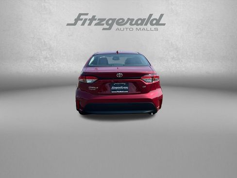 Used 2026 Toyota Corolla LE w/ LE Premium Package FWD image 7