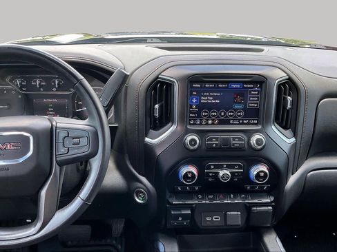 Used 2021 GMC Sierra 1500 AT4 w/ Off-Road Performance Package AWD/4WD image 7