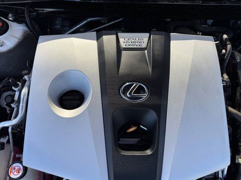 Used 2021 Lexus ES 300h w/ Premium Package image 19