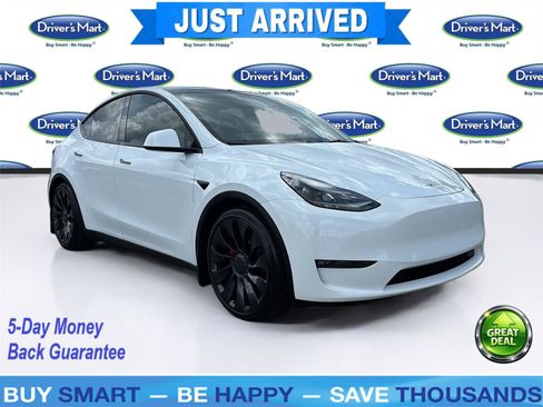 Used 2023 Tesla Model Y Performance AWD/4WD image 1