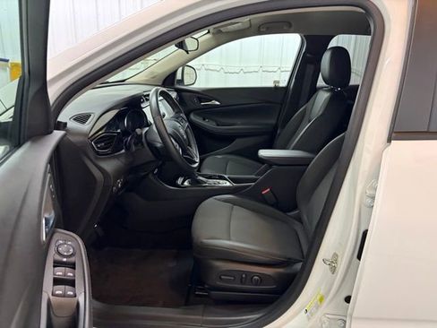 Used 2023 Buick Encore GX Select AWD/4WD image 28