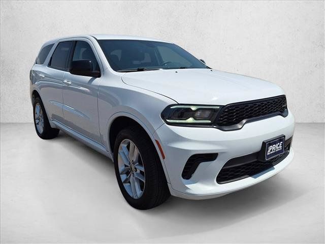 Used 2023 Dodge Durango GT AWD/4WD image 3
