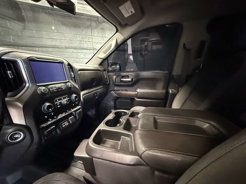 Used 2019 Chevrolet Silverado 1500 LT w/ All-Star Edition AWD/4WD image 11