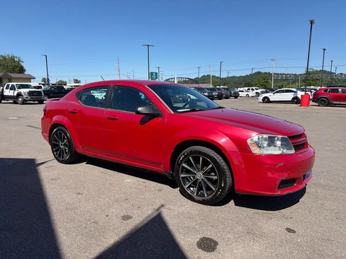 Used 2013 Dodge Avenger SE FWD image 3