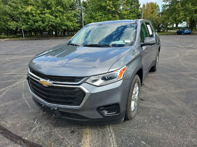 Used 2021 Chevrolet Traverse LS AWD/4WD image 2