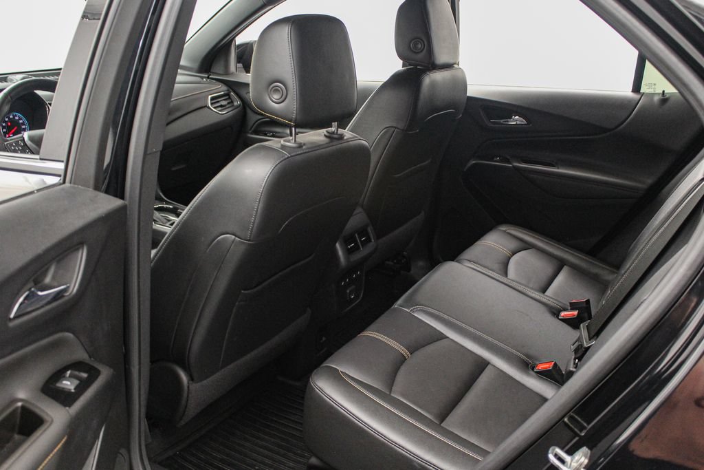 Used 2023 Chevrolet Equinox Premier AWD/4WD image 18