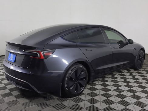 Used 2025 Tesla Model 3 Long Range image 12