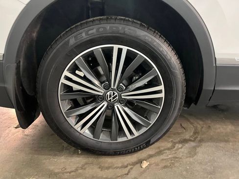 Certified 2024 Volkswagen Tiguan Wolfsburg Edition w/ Panoramic Sunroof Package image 33