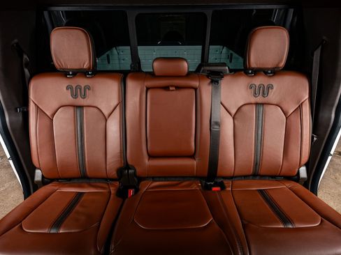 Used 2022 Ford F250 King Ranch w/ King Ranch Ultimate Package AWD/4WD image 35