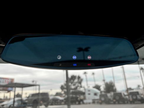 Used 2015 Chevrolet Corvette Z51 2LT w/ 2LT Preferred Equipment Group image 9