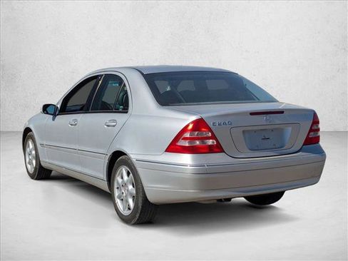 Used 2003 Mercedes-Benz C 240 Sedan image 7