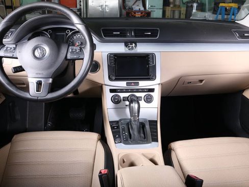 Used 2016 Volkswagen CC Sport FWD image 3