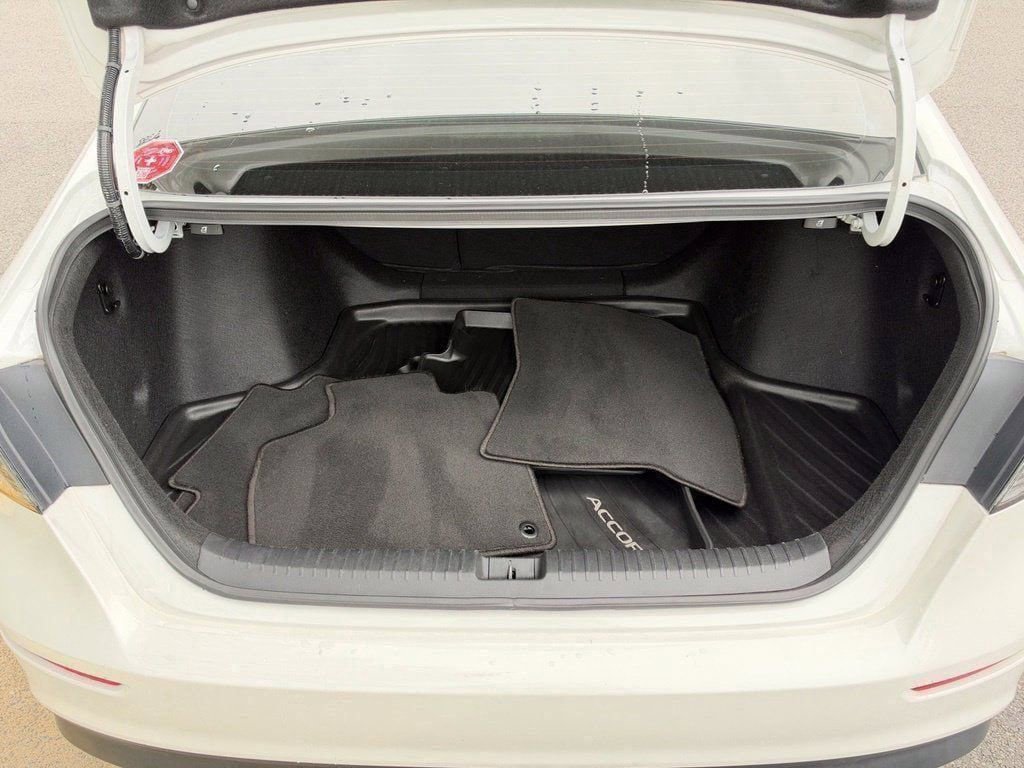 Used 2023 Honda Accord EX image 26