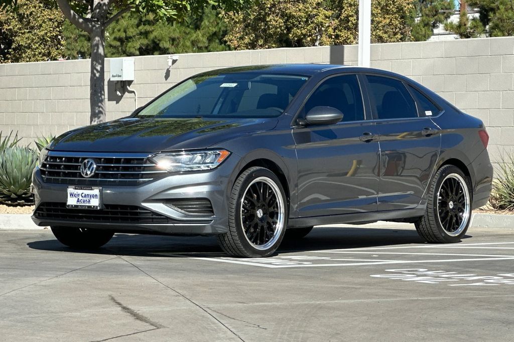Used 2019 Volkswagen Jetta S w/ Driver Assistance Package FWD image 10