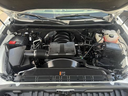 Used 2025 Chevrolet Silverado 2500 W/T w/ WT/CX Safety Package AWD/4WD image 38
