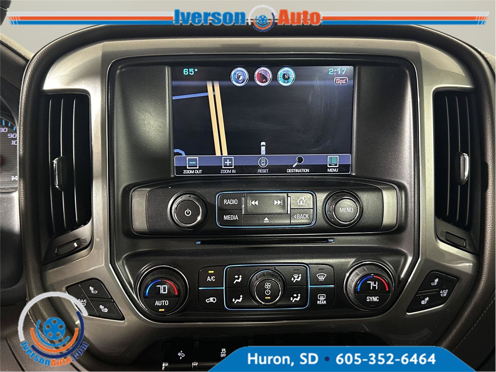Used 2015 Chevrolet Silverado 1500 LTZ Z71 w/ LTZ Plus Package AWD/4WD image 19