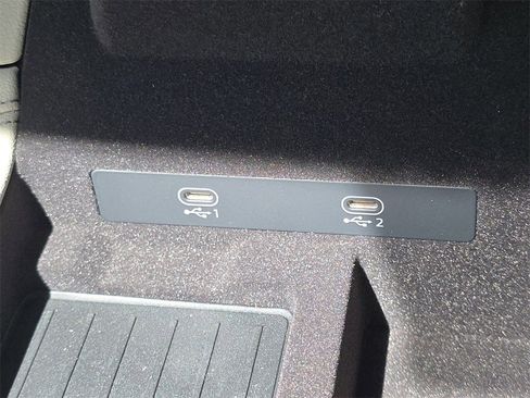 New 2025 Audi A6 Premium Plus image 9