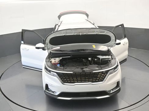 Used 2022 Kia Carnival SX image 79